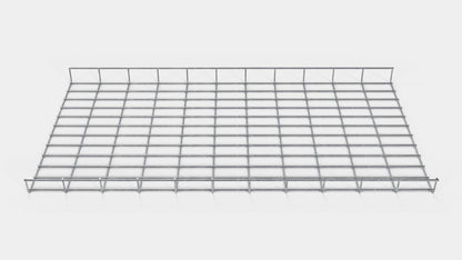 Cable duct height 110 cm, depth 5 cm, mesh size 5 x 10 cm
