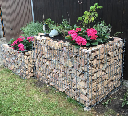 Højbed firkantet 130 cm x 80 cm x 80 cm (L x H x D), maskestørrelse 5 x 10 cm, vægtykkelse 10 cm