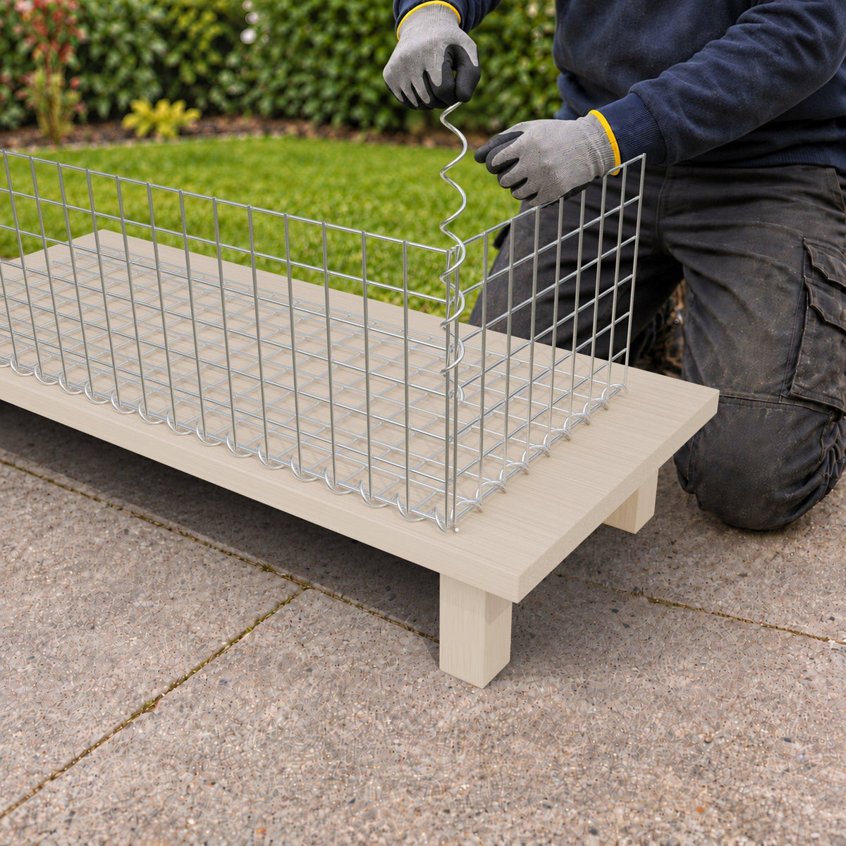Schanskorf 100 cm x 30 cm x 40 cm (L x H x D), maaswijdte 5 cm x 5 cm, spiraalvormig