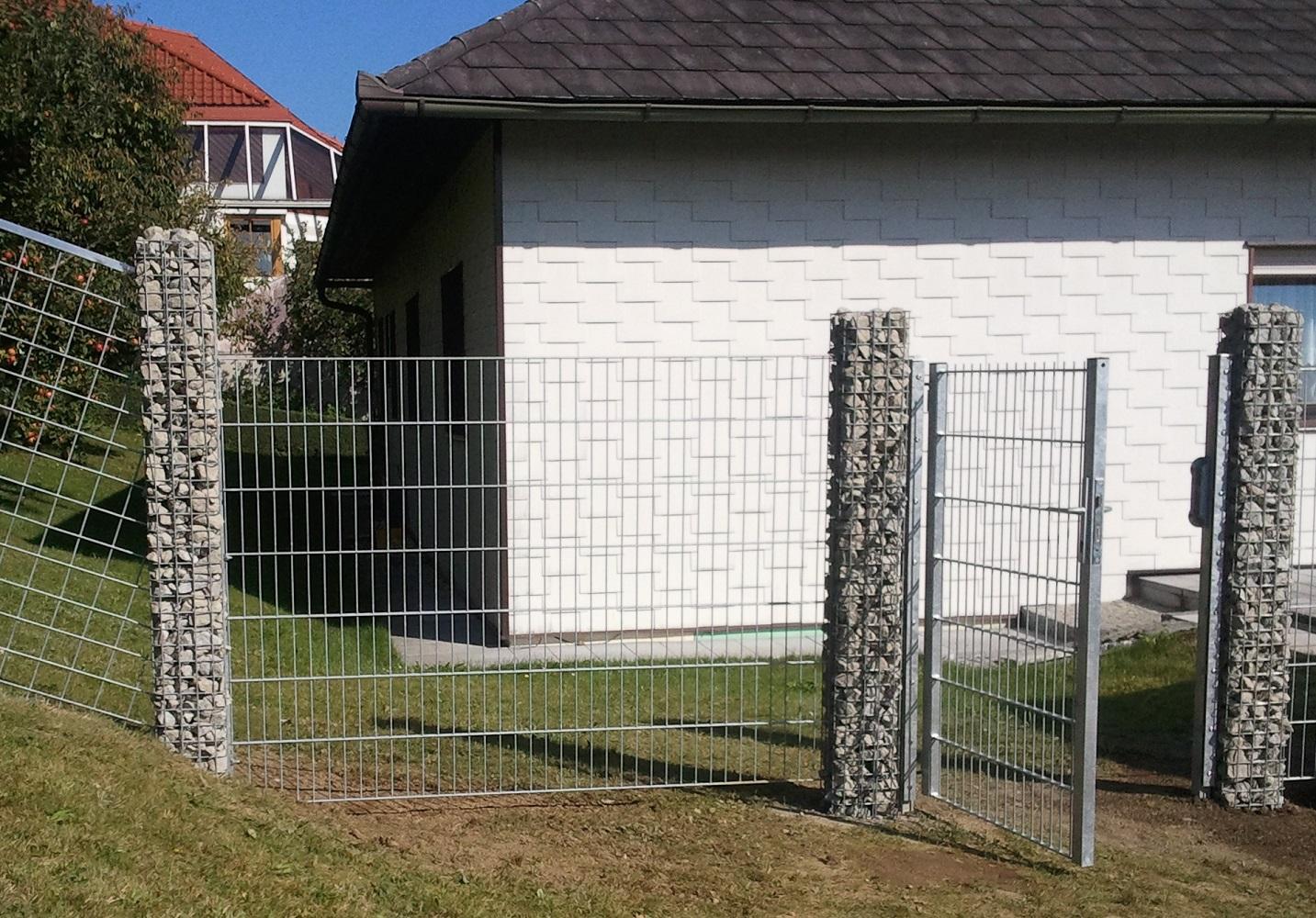 Gabion column square 22 cm x 22 cm, 160 cm height, MW 5 cm x 5 cm